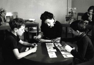 Mandamentos de Maria Montessori para os PaisMandamentos de Maria Montessori para os Pais
