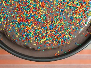 Como fazer bolo colorido