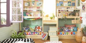 quarto infantil com decoração colorida